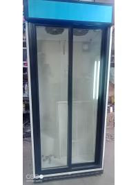 Холодильный шкаф Caravell COOL-900